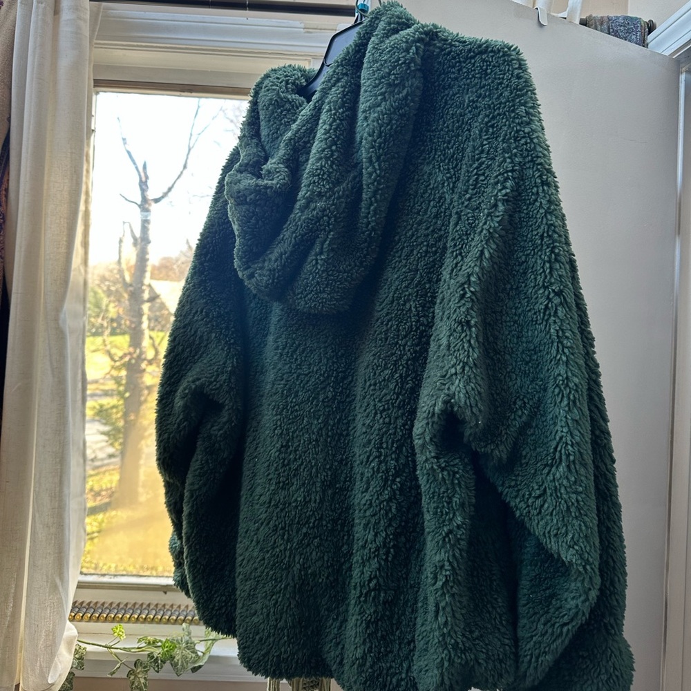 Sherpa Jacket - Picture 3 of 3